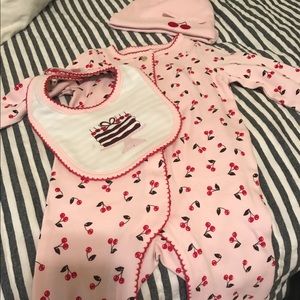 Kate spade baby outfit set with blanket